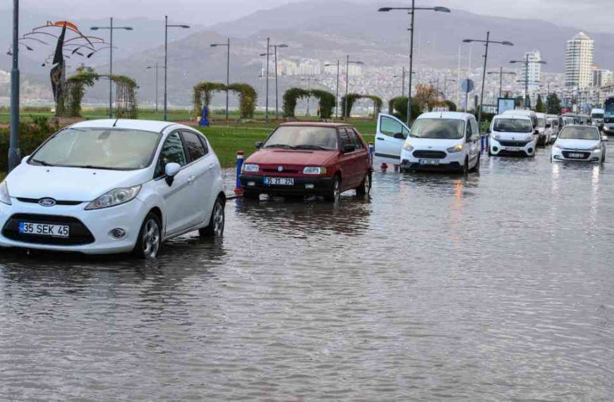 Death toll in Turkey storms tops six